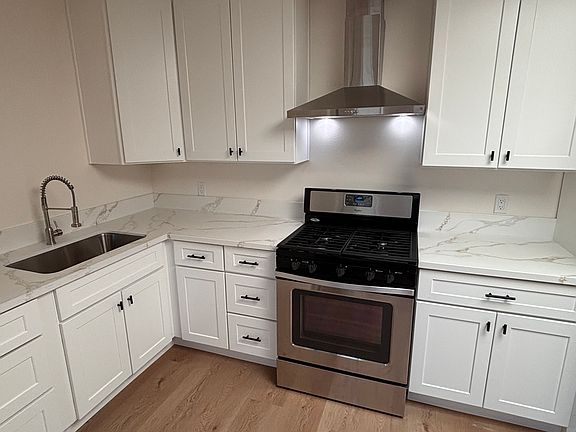 2nd image of 6534 Peach Ave #A