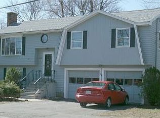 114 Hanscom Ave, Reading, MA 01867