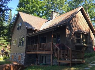 103 Lakeside Ln, Lake Pleasant, NY 12108