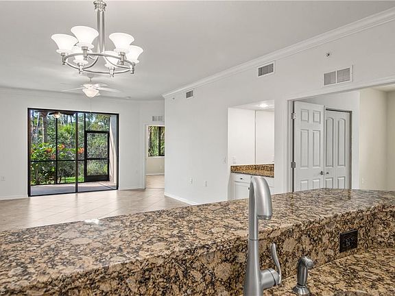 3rd image of 9828 Venezia Cir Unit 1116