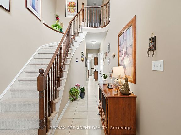 4th image of 45 Seabreeze Cres #23
