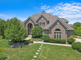 10422 Stone Hill Dr, Orland Park, IL 60467
