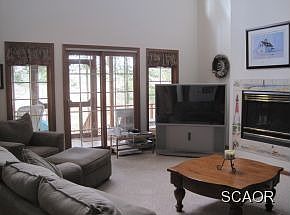 4th image of 303 Tanglewood Dr