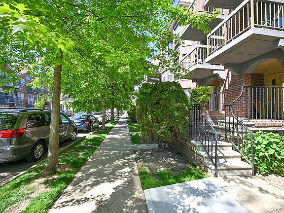 2nd image of 71-21 163rd Street #3202