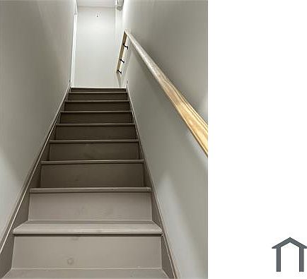 2nd image of 4946 W Thompson St Floor 3