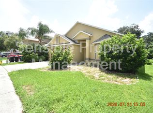 4033 Huntingdale Ct, Zephyrhills, FL 33543