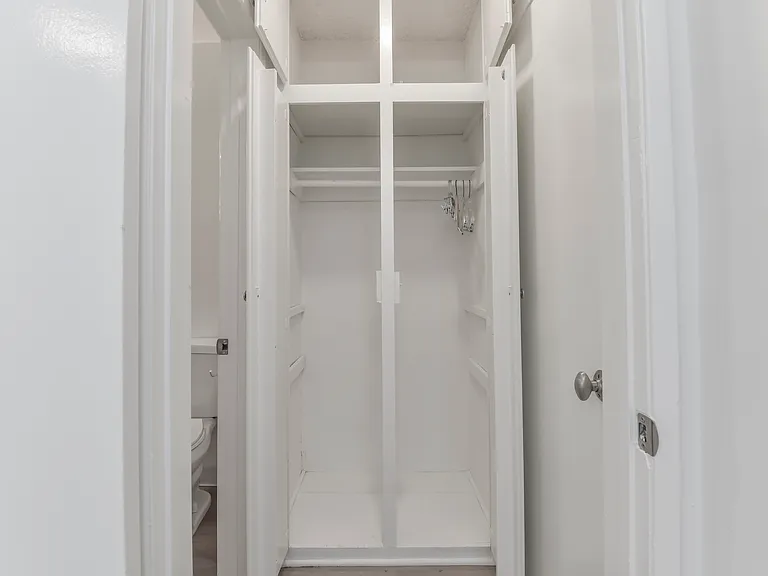 657 Milford St #3 — Photo 10