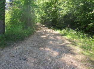 995 Old Railroad Bed Rd, Taft, TN 38488