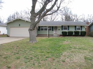 2444 S Kickapoo Ave, Springfield, MO 65804