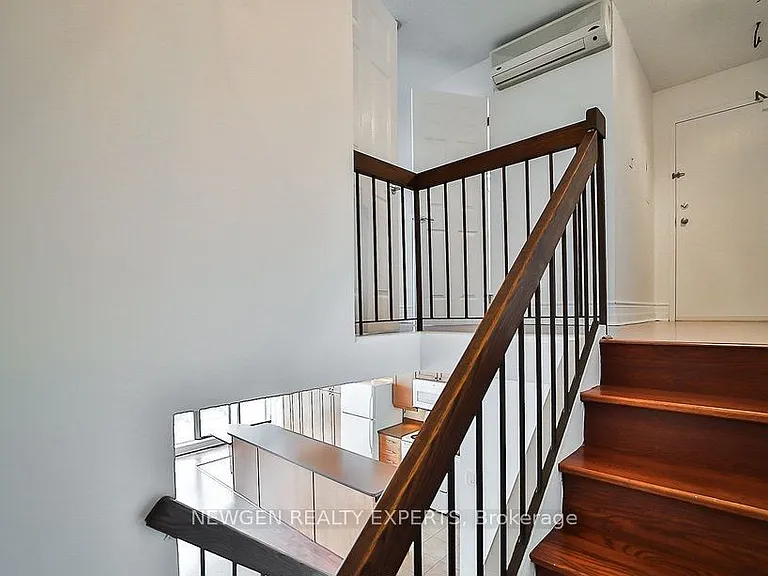 86 Gerrard St E #14F — Photo 8