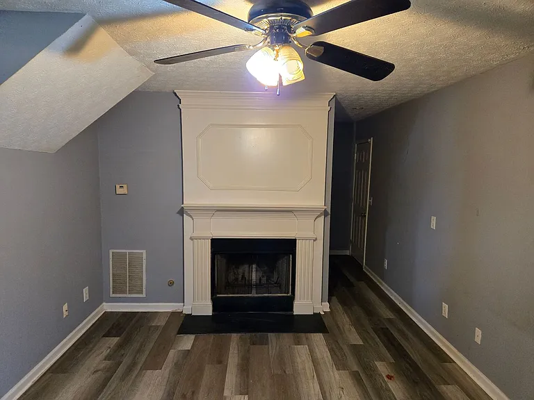 5504 Moriah Ln — Photo 24