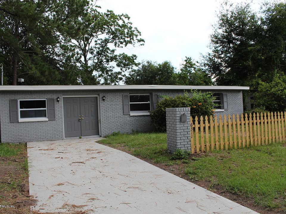 1st image of 6311 Lobelia St