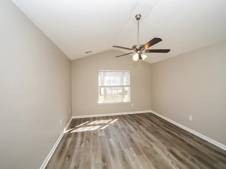 5683 Antler Trl — Photo 8