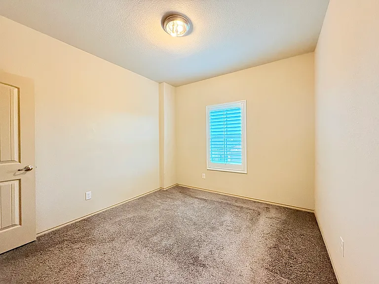 1909 Jacona Trl — Photo 12