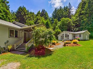 186 Lindholm Ln, Bayside, CA 95524