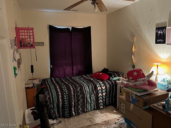 2nd image of 103REAR W 21st St