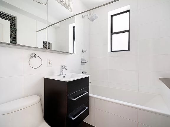 3rd image of 4315 46th St APT E15