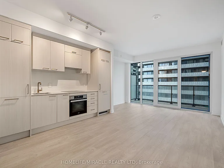 634 Church St #4101 — Photo 13