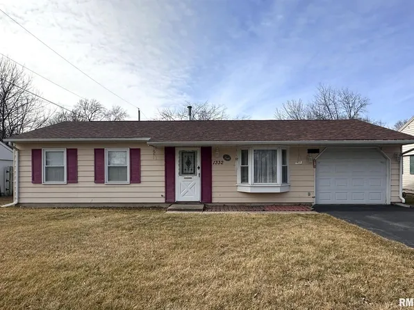 1332 Imperial Ave, Galesburg, IL 61401