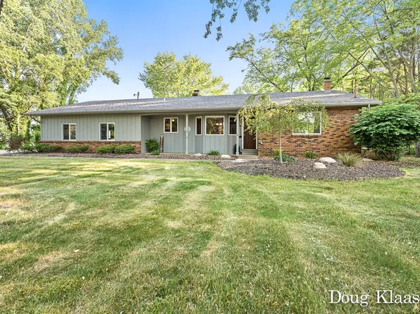 6223 143rd Ave, Holland, MI 49423