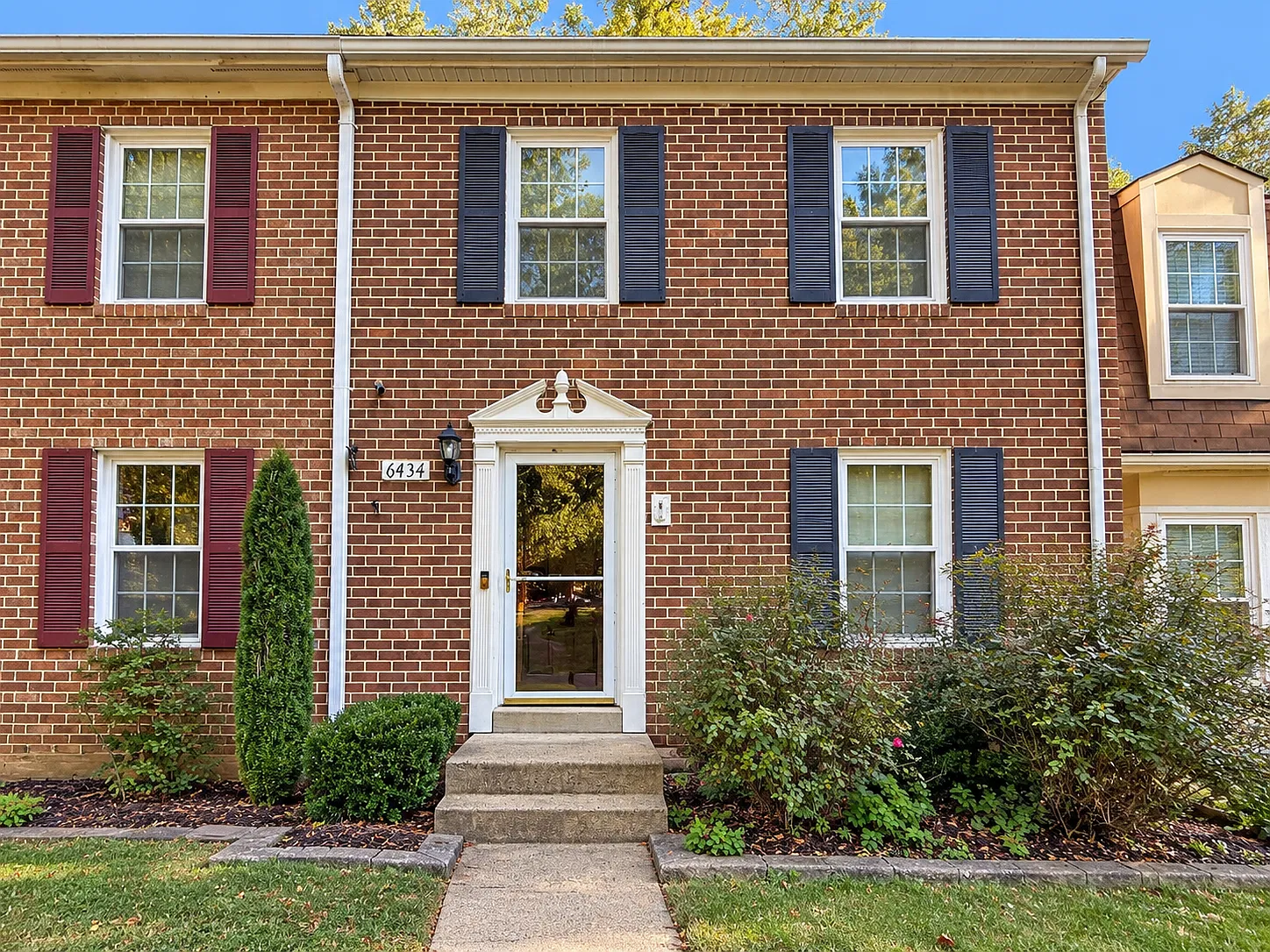 3 bed, 3.5 bath, 1240 sqft, $3,100 — Photo 1