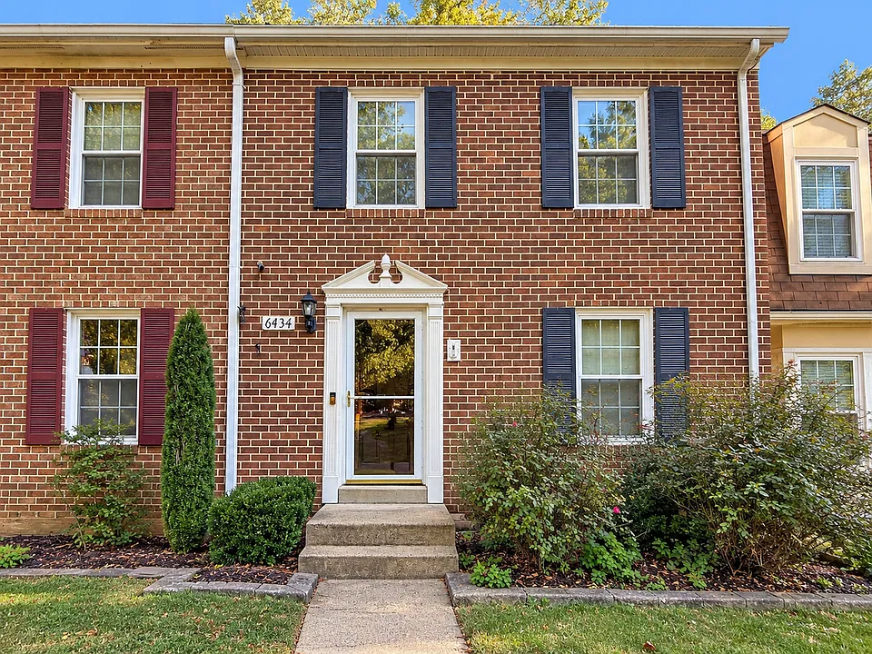 6434 Blarney Stone Ct