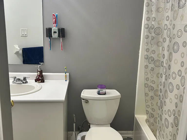 9 Ailsa Pl #26 — Photo 9
