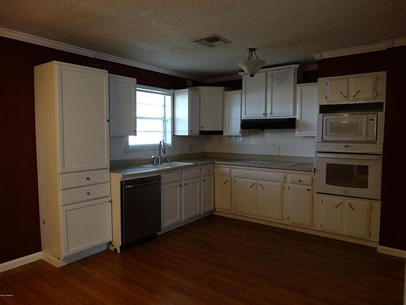 3rd image of 177 Ave Of The Acadians