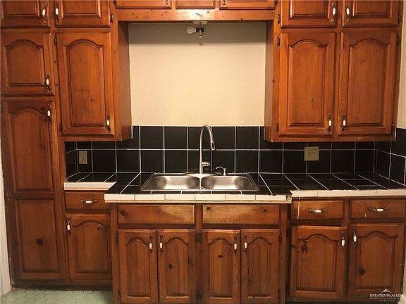 5th image of 1219 N Keralum Ave