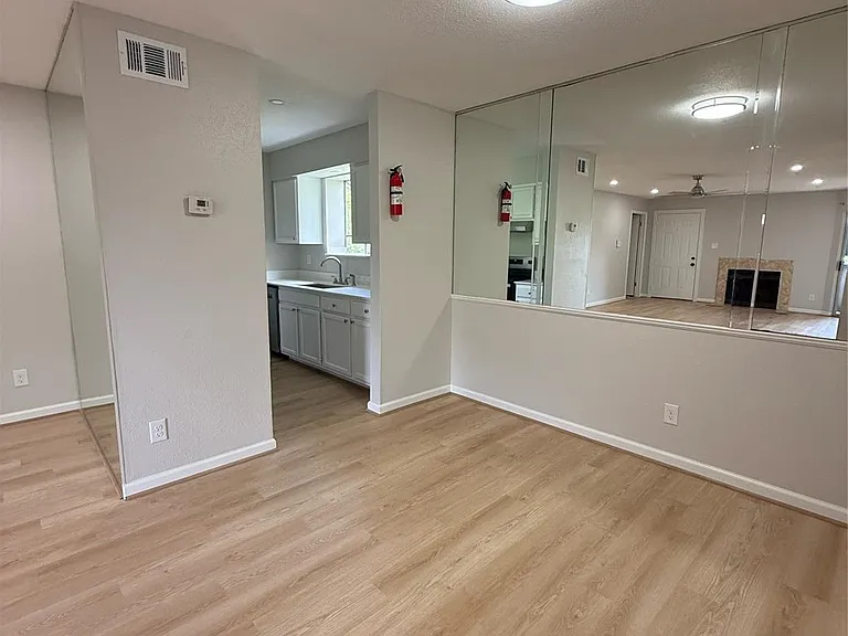 9797 Leawood Blvd #804 — Photo 7