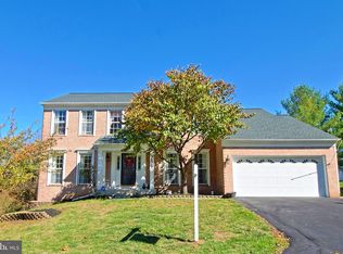 8532 Ellicott View Rd, Ellicott City, MD 21043