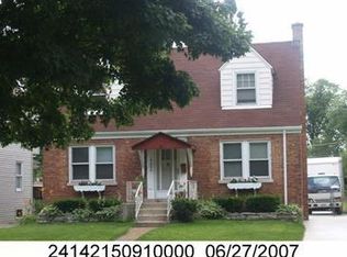 10606 S Spaulding Ave, Chicago, IL 60655