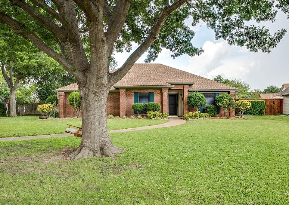 1st image of 589 Julia Ct
