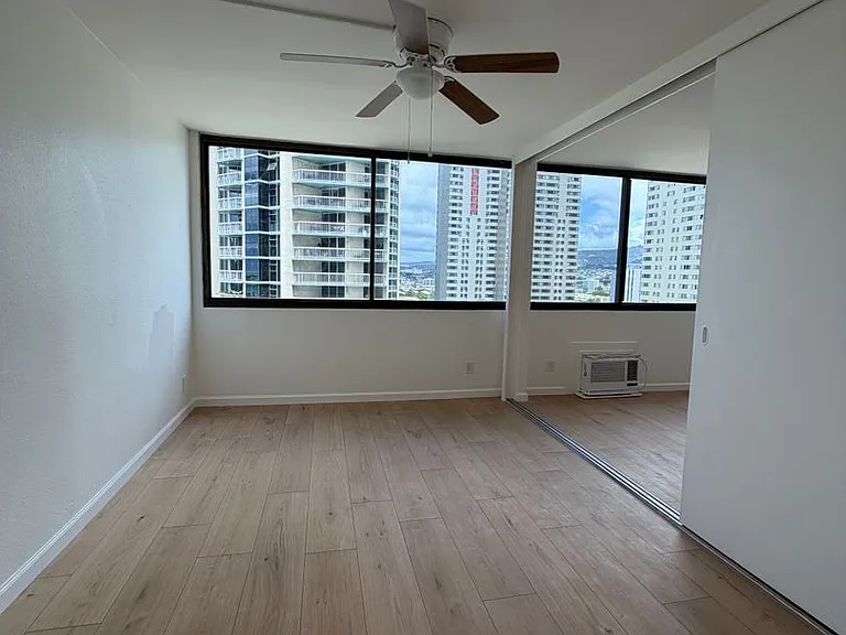 1255 Nuuanu Ave #1506 — Photo 4
