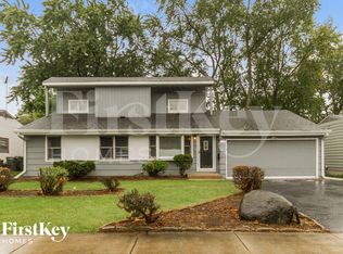 439 W Margaret Ter, Cary, IL 60013