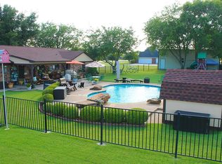 422 12th St, Justin, TX 76247