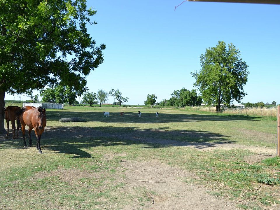 1st image of 821 Orestimba Rd