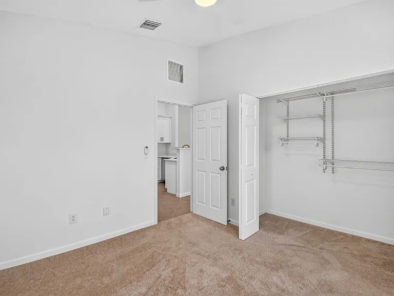 3199 Laurel Ridge Cir — Photo 19