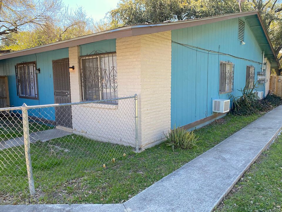 1st image of 5910 Elm Valley Dr APT 2