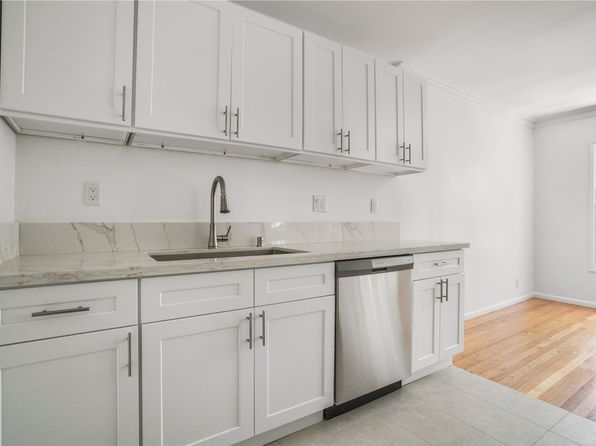 8563-8569 Holloway Dr #3