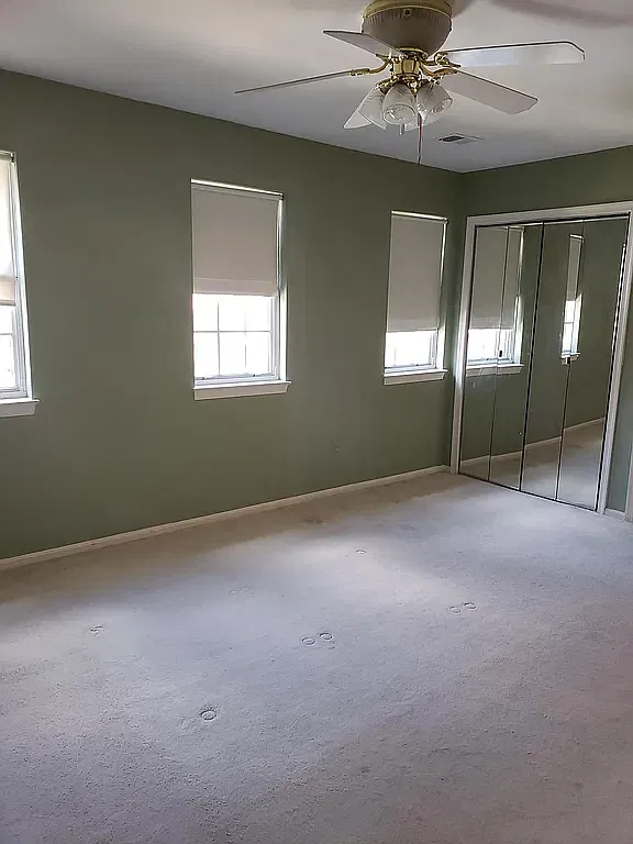 3 bed, 3.5 bath, 1330 sqft, $3,150 — Photo 2