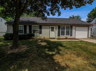 214 Lone Pine Rd, Delaware, OH 43015