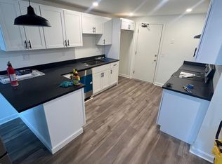 188 Madison St #14, Portsmouth, NH 03801