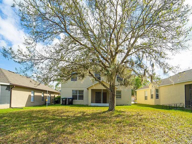2264 Hillshire Dr — Photo 30