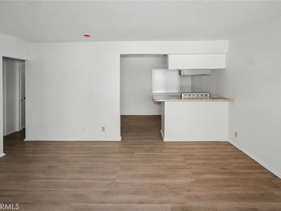5th image of 1010 E 32nd St APT A