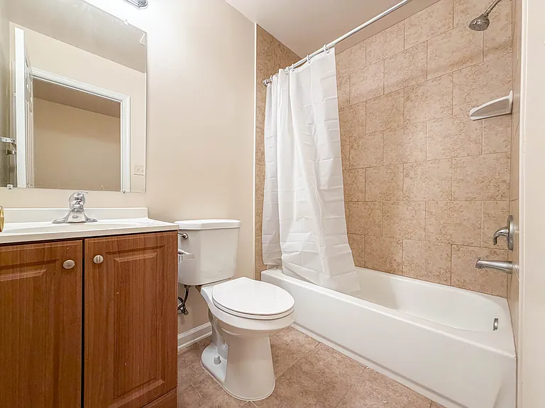 2407 Vineyard Ln — Photo 19