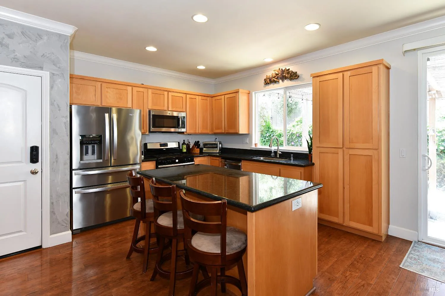 729 Fresno Avenue - Photo 11