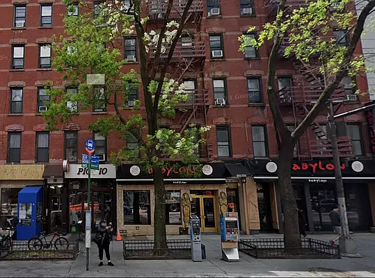 Rented by CitySites Real Estate Group | media 17