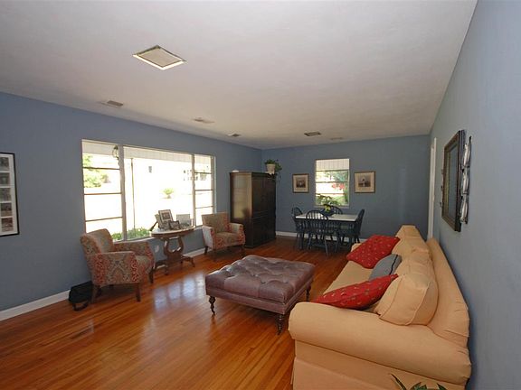 3rd image of 3824 Gerhardt Dr