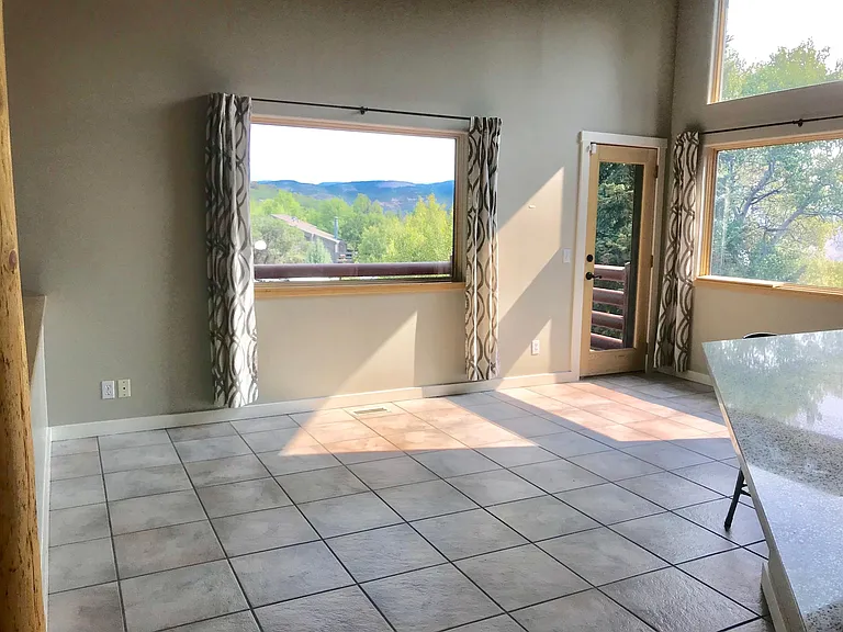 7619 Stagecoach Dr — Photo 7